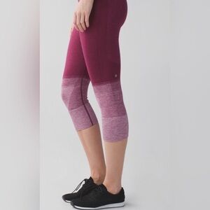 Lululemon Seamlessly Street Crop Leggings Sz 6 Cranberry Ombre Capri Seamless